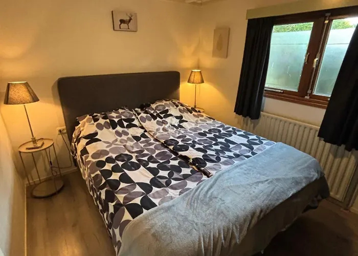 Wild Forest, Knus Op De Veluwe Met Gratis Parkeren * Putten